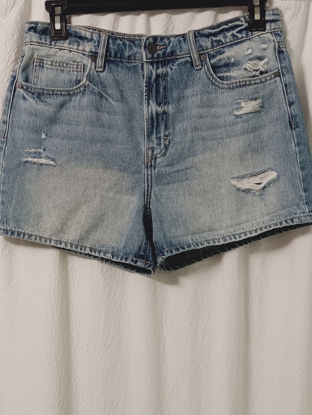 HIDDEN Light Wash Distressed High Rise Denim Shorts Size L